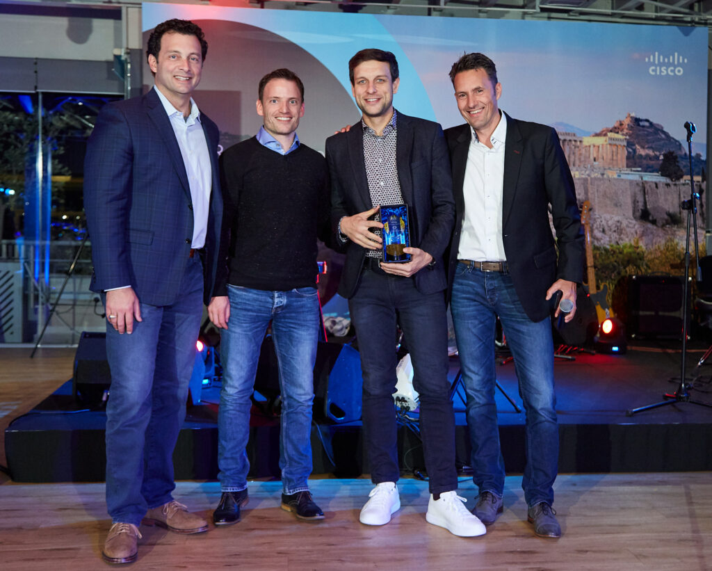 Picture of the 2Ring and Cisco Teams